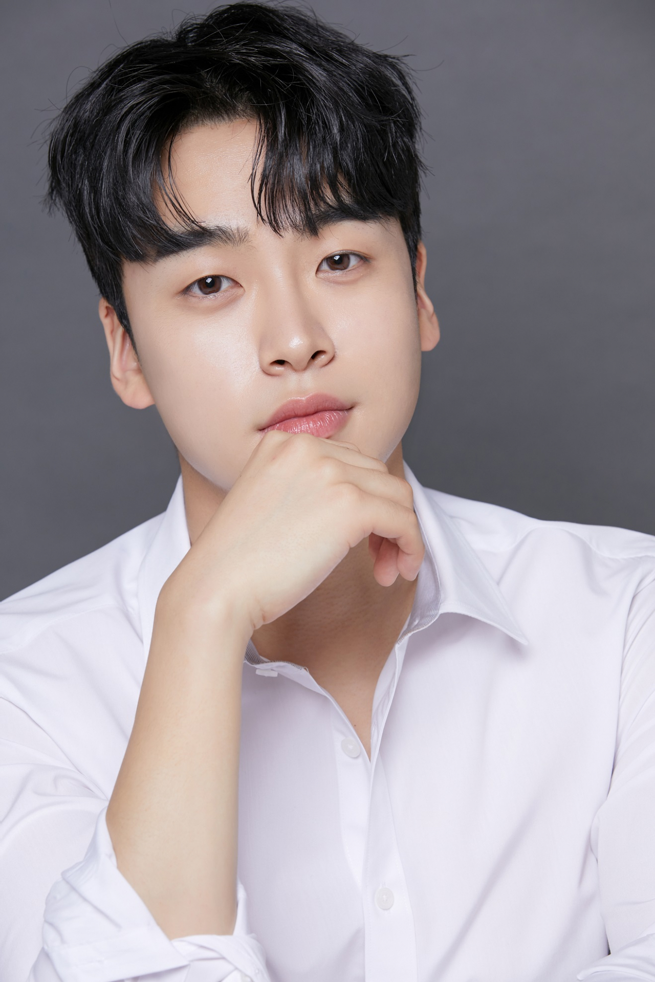 ‘불타는 트롯맨’ 수호천사 이수호가 광주예술의전당 대강당에서 오는 10월 1일 콘서트를 개최한다.