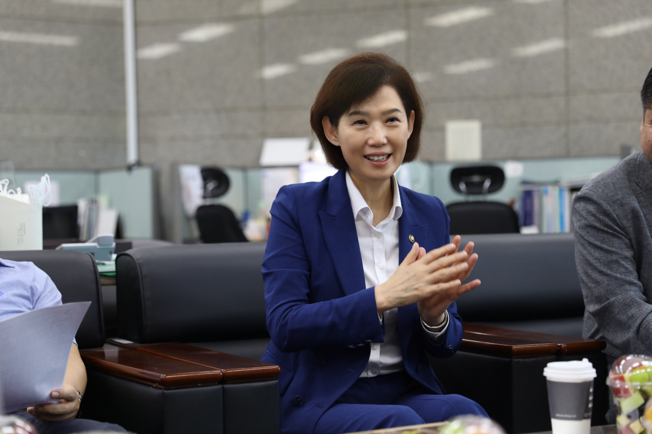 이인실 특허청장이 18일 정부대전청사 기자실을 방문해 간담회를 개최하고 “아세안에서 조속한 지식재산권 획득 및 보호 강화 등 우리 기업 지원을 강화해 나갈 것”이라고 밝혔다.