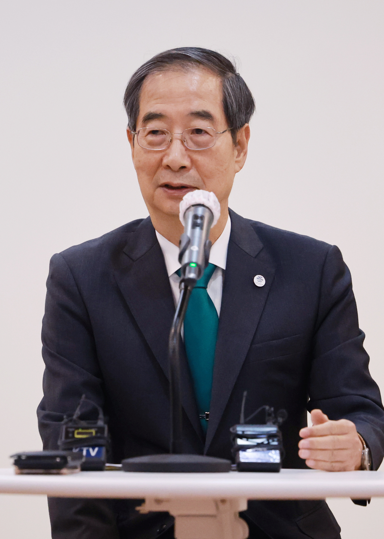 한덕수 국무총리가 19일 정부서울청사 별관에서 열린 출입기자 간담회에 참석해 발언하고 있다. [연합]