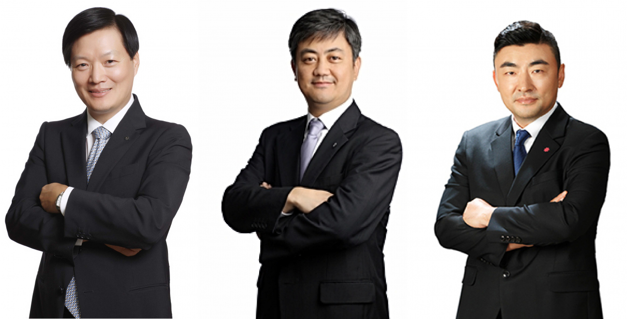 신세계그룹이 2024년 정기 임원 인사를 발표했다. 왼쪽부터 박주형 신세계 신임 대표, 한채양 이마트 신임 대표, 송현석 신세계푸드 대표. [신세계그룹 제공]