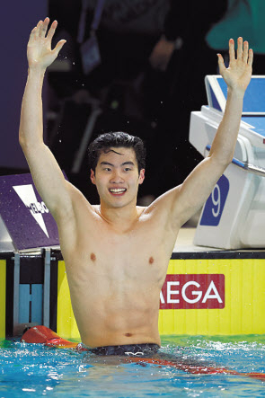 황선우