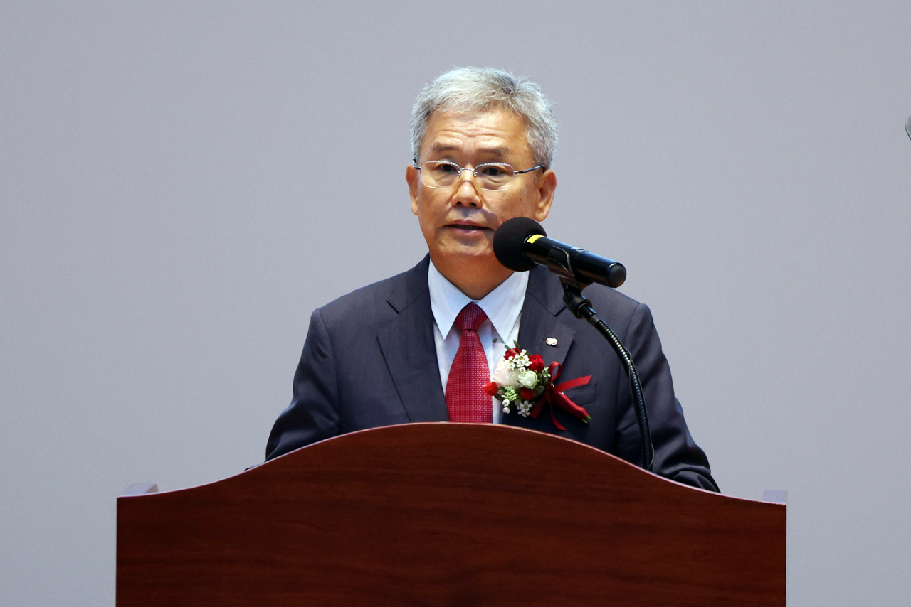 20일 오전 전남 나주시 빛가람동 한국전력 본사에서 김동철 신임 사장이 취임사를 하고 있다. [연합]