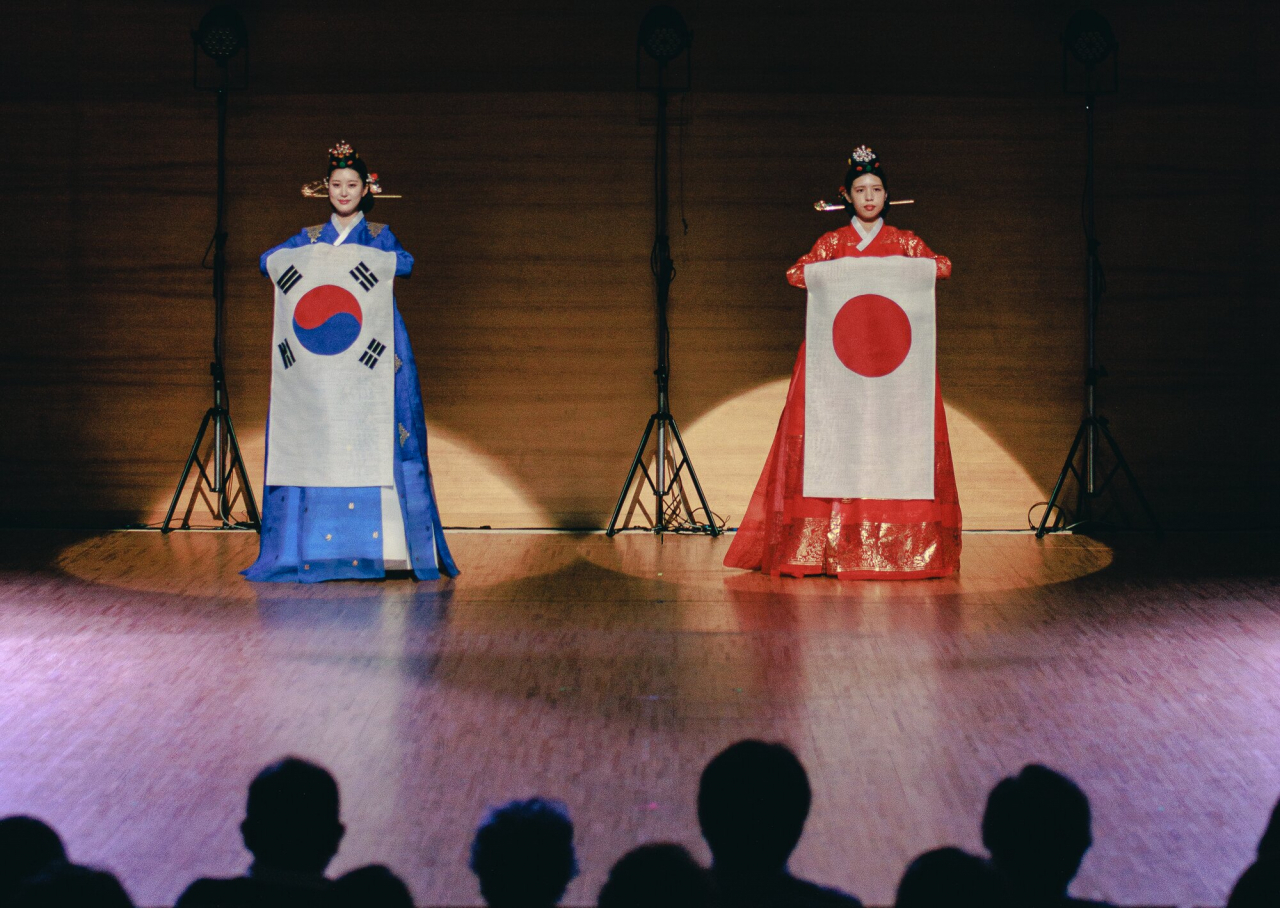 한복패션쇼 in Japan.