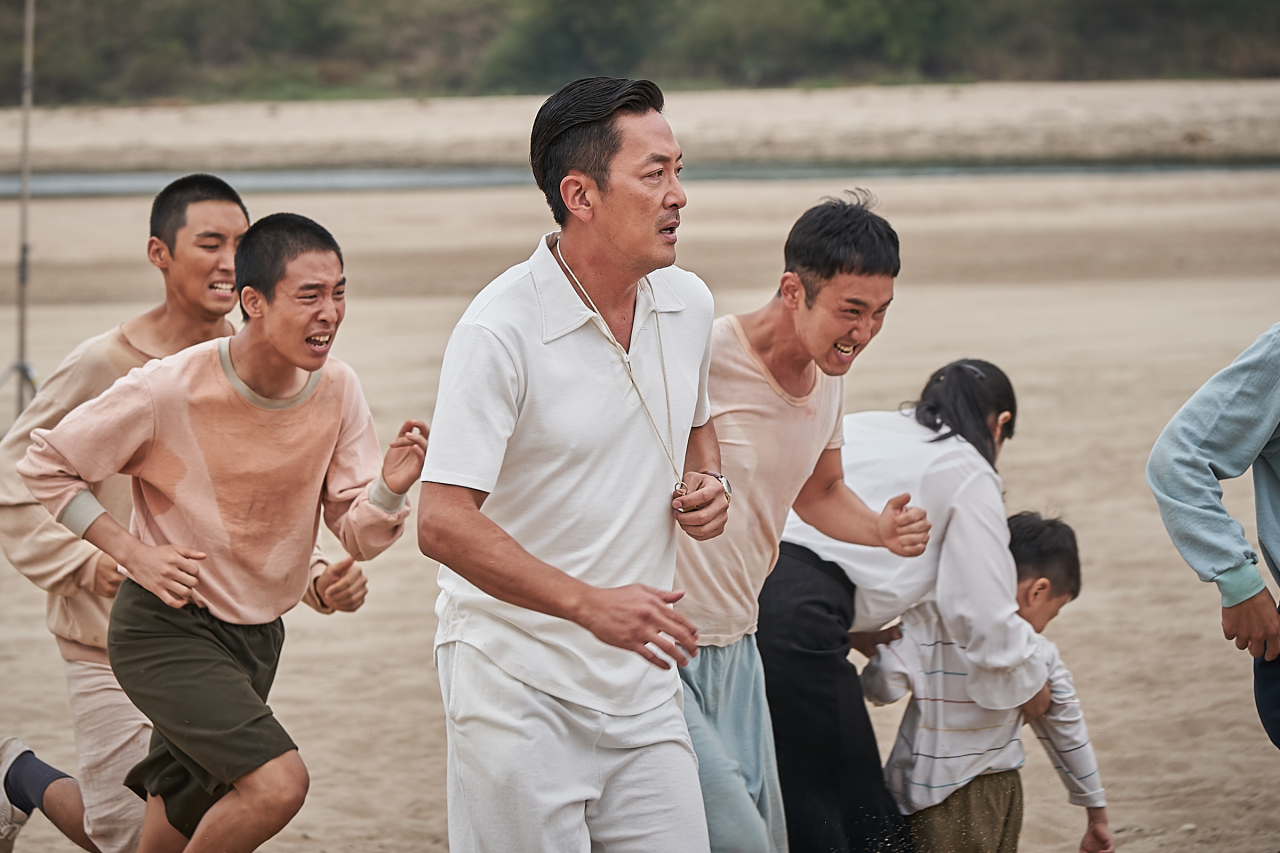 ‘1947 보스톤’ 하정우 “손기정 역할 부담스러웠다…강제규 작품, 꿈꿔왔던 일”[인터뷰]