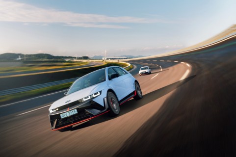 Hyundai Ioniq 5 N unleashes full EV power