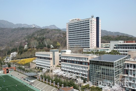 국민대 전경