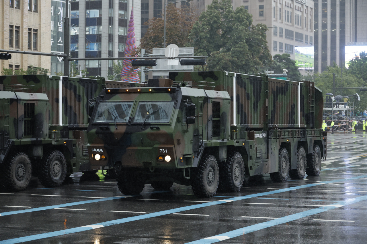 The "high-power" bunker-buster Hyunmoo ballistic missiles are displayed during a military street parade on Tuesday in downtown Seoul, commemorating the 75th anniversary of Armed Forces Day which falls on Oct. 1. (Yonhap - Joint Press Corps)