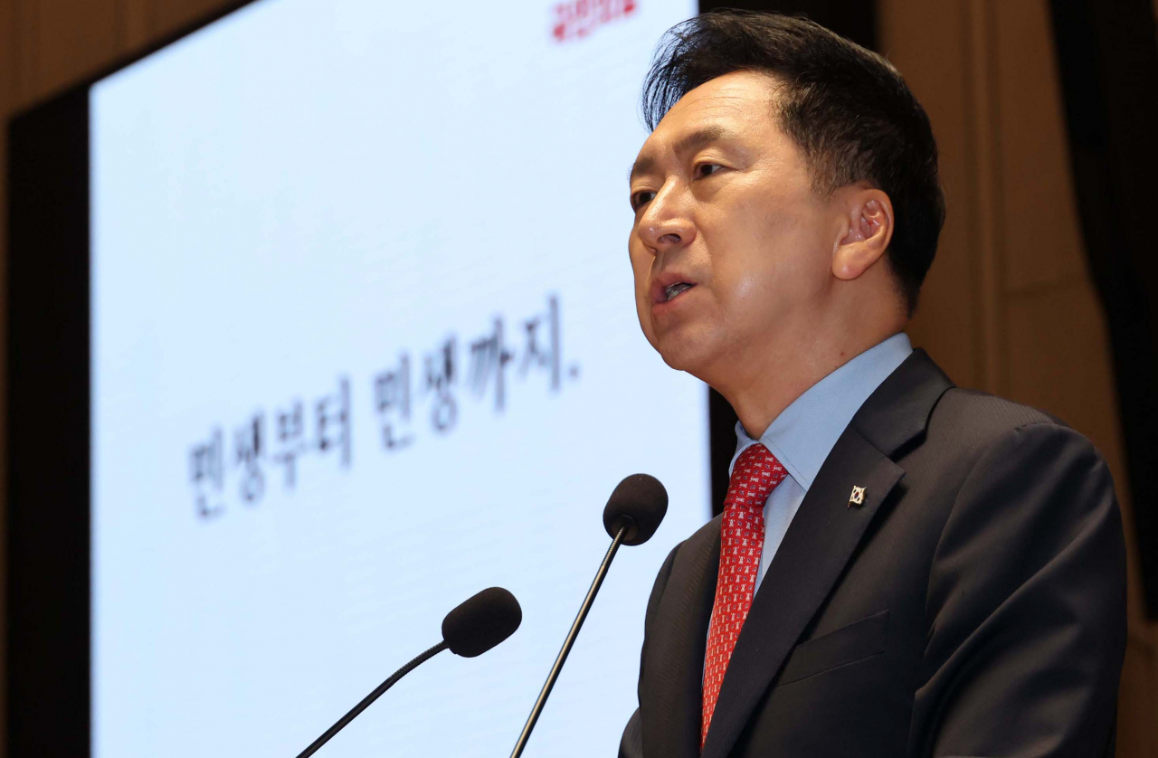 김기현 국민의힘 대표가 27일 오전 서울 여의도 국회에서 열린 의원총회에 참석해 발언을 하고 있다. 이상섭 기자