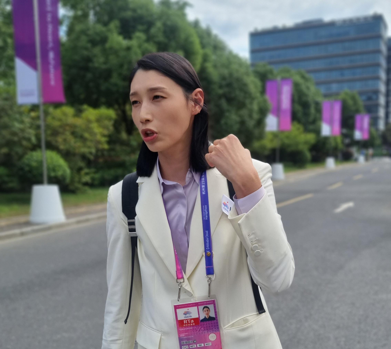 '배구 여제' 김연경 “정신적으로 이겨내지 못한 모습” 후배에게 쓴소리 [항저우AG]