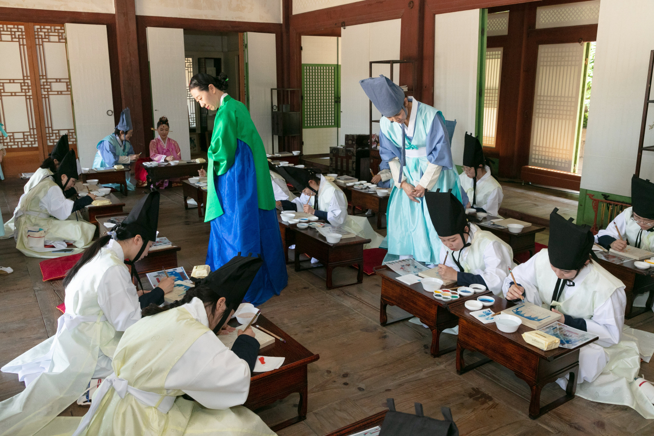궁중문화축전 시간여행 ‘영조, 홍화문을 열다(연향을 준비하다)’