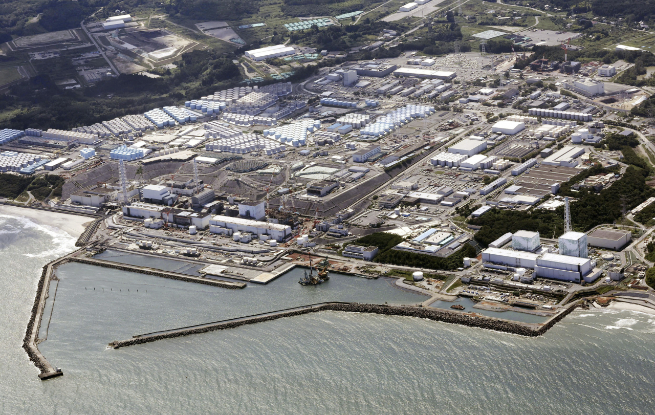 [AP]