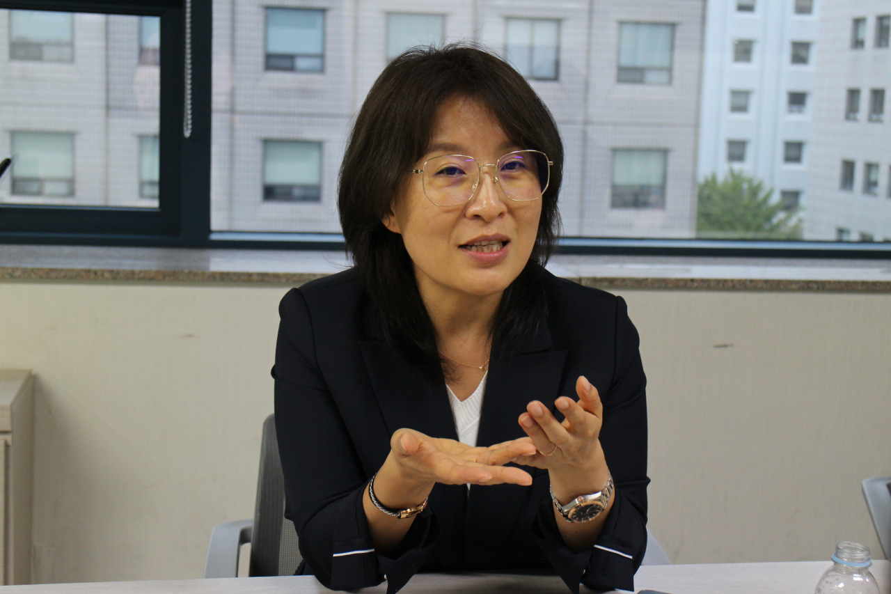 이미연 유진테크놀로지 각자대표가 26일 헤럴드경제와의 인터뷰에서 상장 후 포부를 밝히고 있다. [유진테크놀로지 제공]