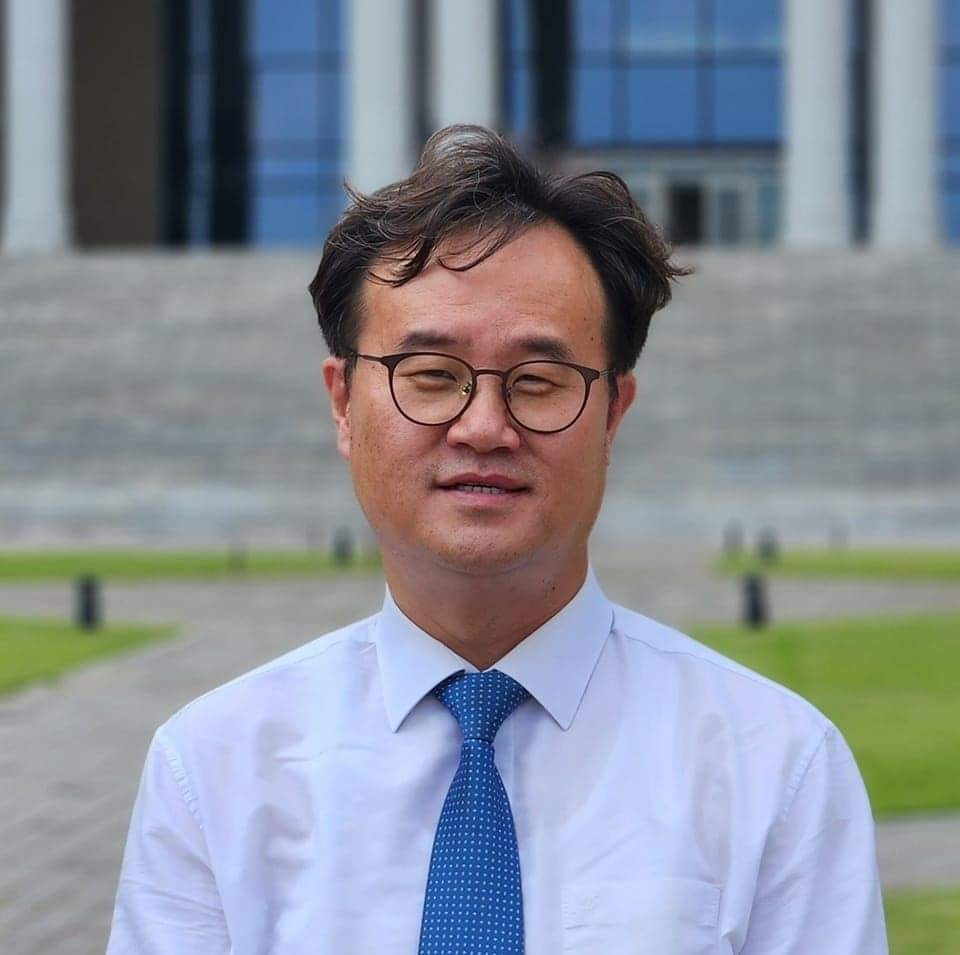 김성훈 부산외대 특임교수. [사진=김성훈 교수]