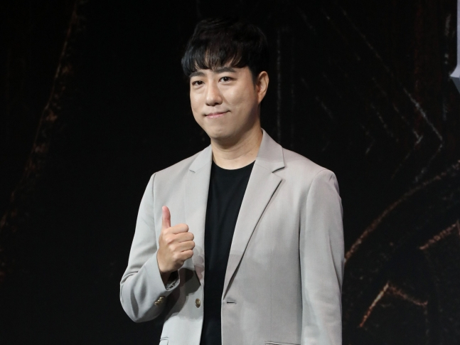 과학 유튜버 궤도. 그는 과학기술정보통신부 산하기관인 한국과학창의재단 직원으로 영상은 주로 야간에 제작했는데, 감사원은 직무능률을 떨어트리는 영리 행위로 봤다. [뉴시스]