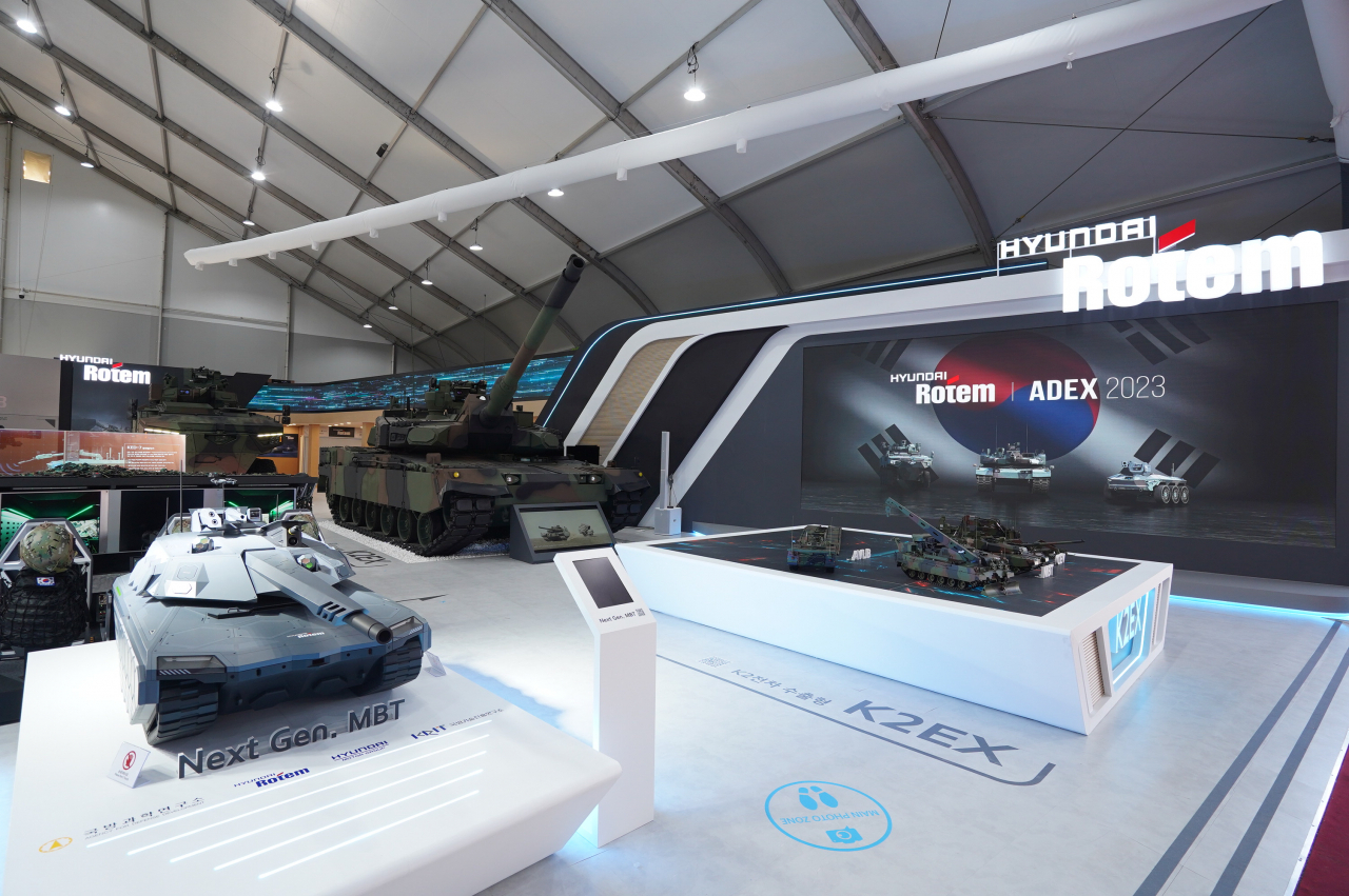 ‘서울 ADEX 2023’에 참가한 현대로템 전시관 전경. [현대로템 제공]