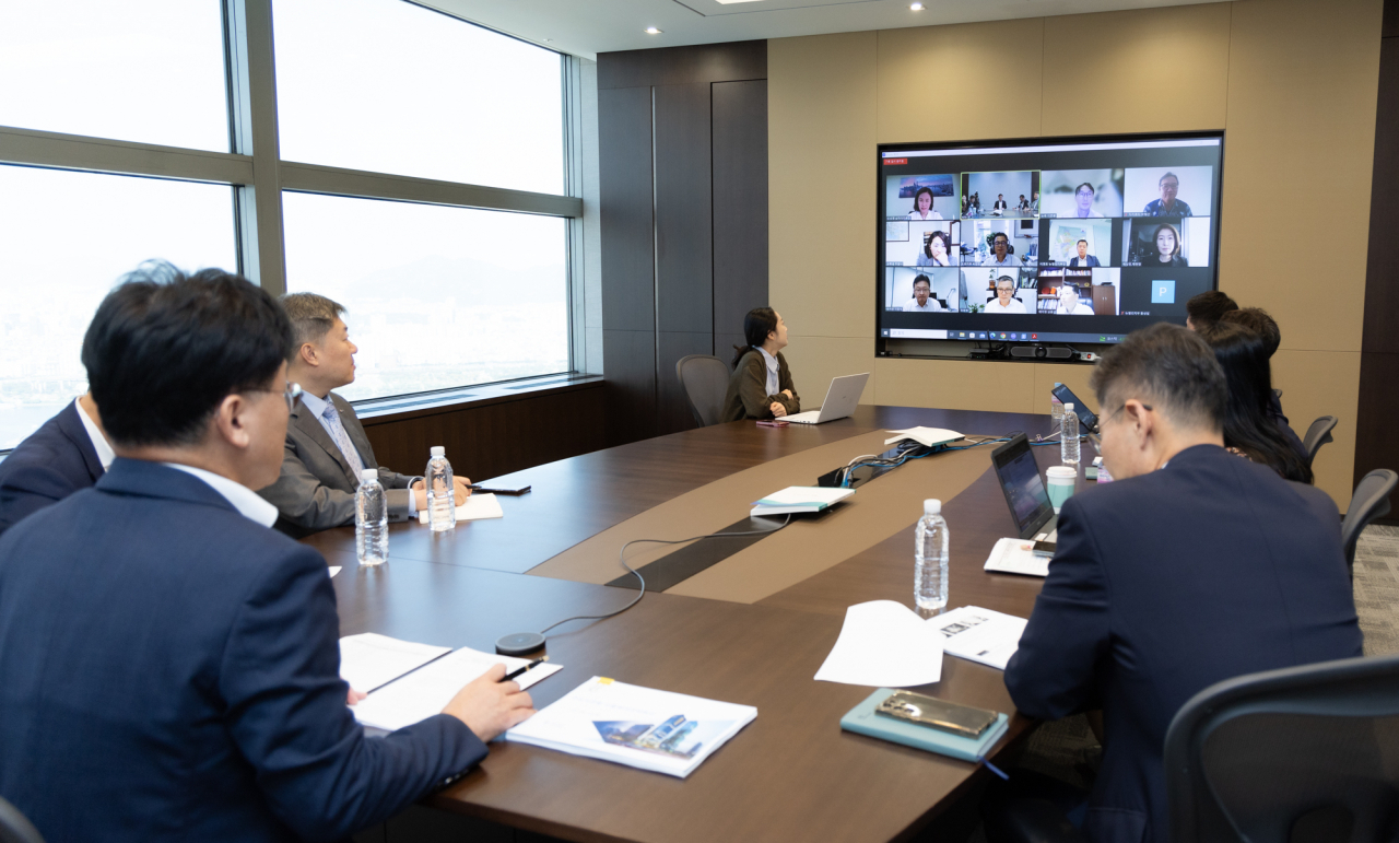 한국무역협회가 16일 삼성동 트레이드타워에서 '주요 시장별 수출 확대 전략 회의'를 개최했다. [한국무역협회 제공]