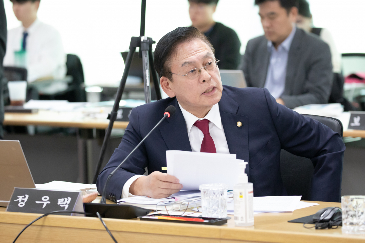 정우택 부의장.