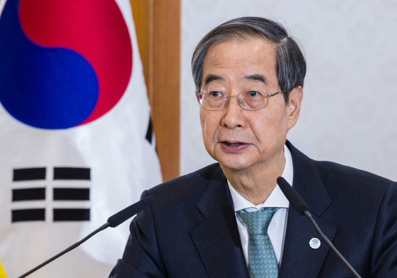 한덕수 국무총리가 20일 오후 서울 종로구 정부서울청사에서 열린 지역 의료 혁신 이행을 위한 관계 장관회의에 참석해 발언하고 있다. [연합]