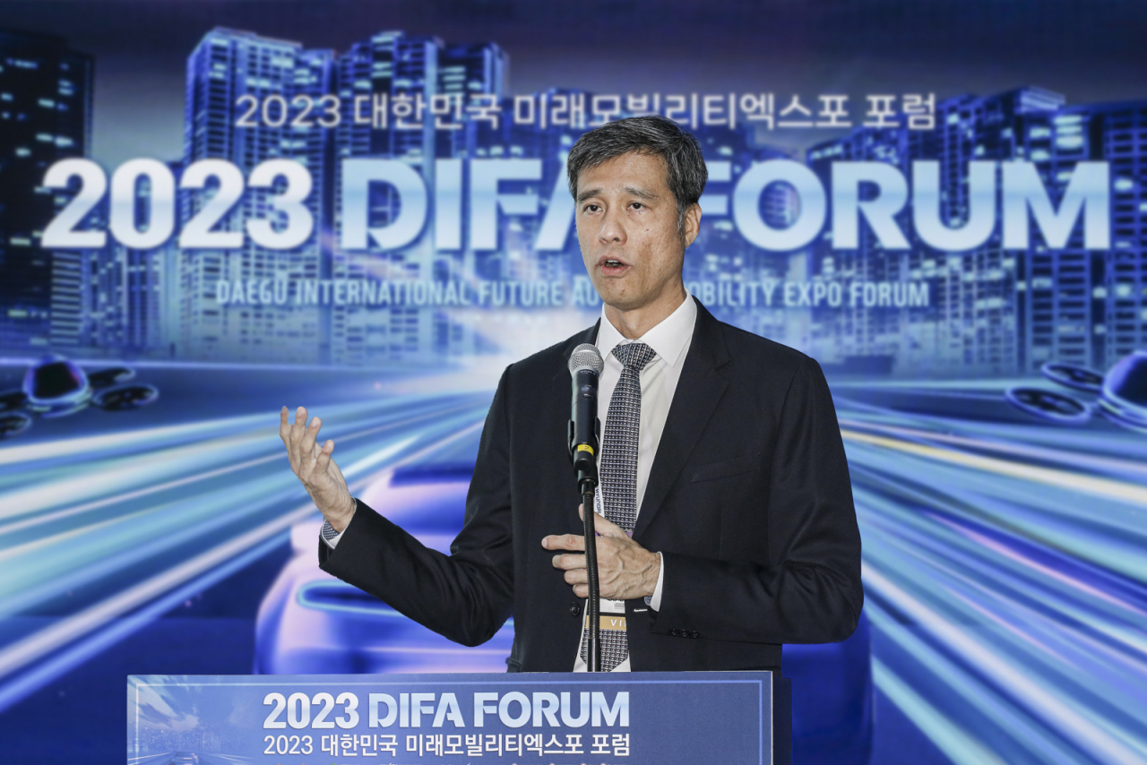 CS 추아 인피니언테크놀러지스 아태지역 대표가 19일 열린 2023 DIFA 포럼에서 기조강연자로 나섰다. [한국자동차기자협회 제공]