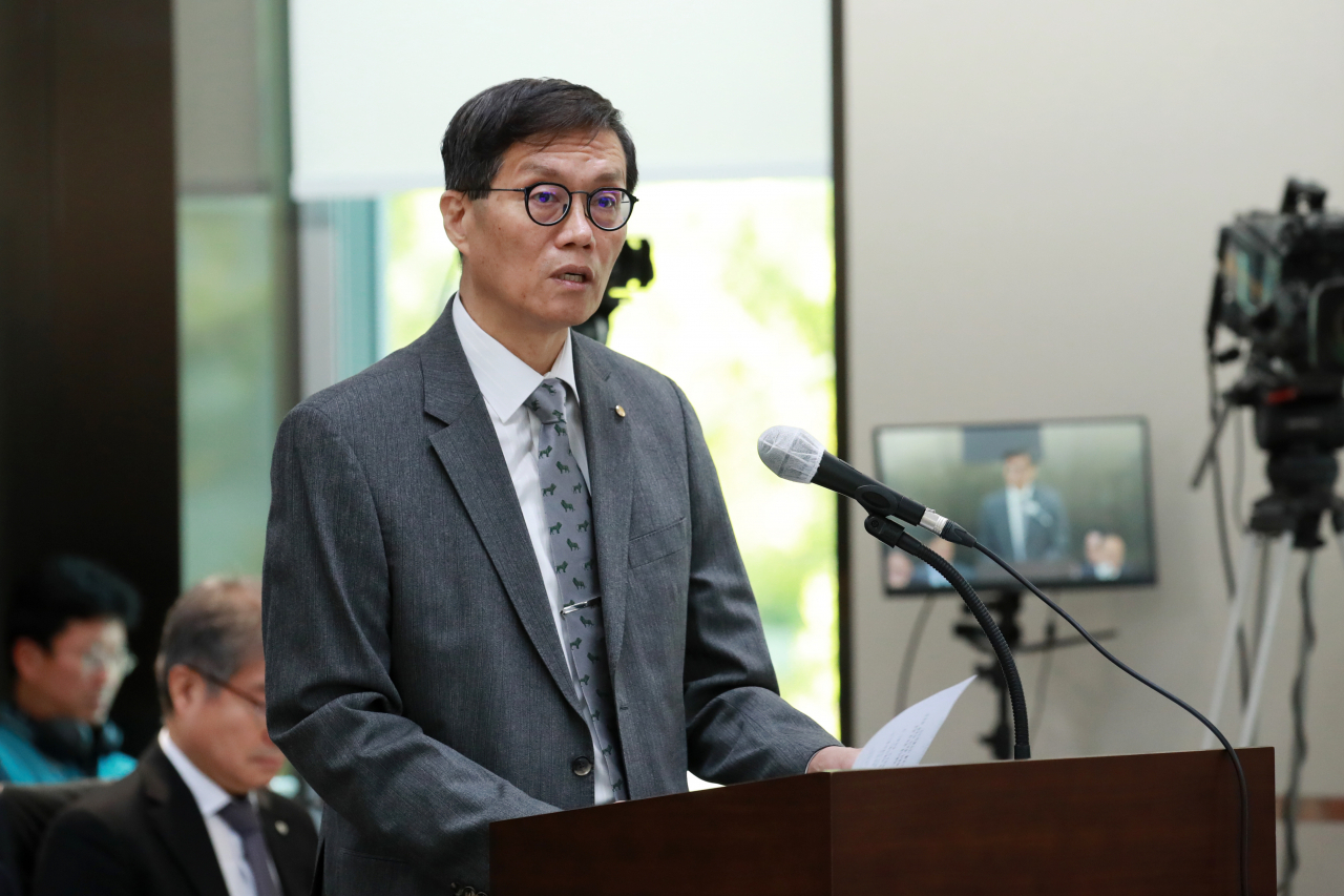 이창용 한국은행 총재가 23일 한은 본관에서 열린 기획재정위원회 국정감사에서 발언하고 있다. [사진=한국은행]