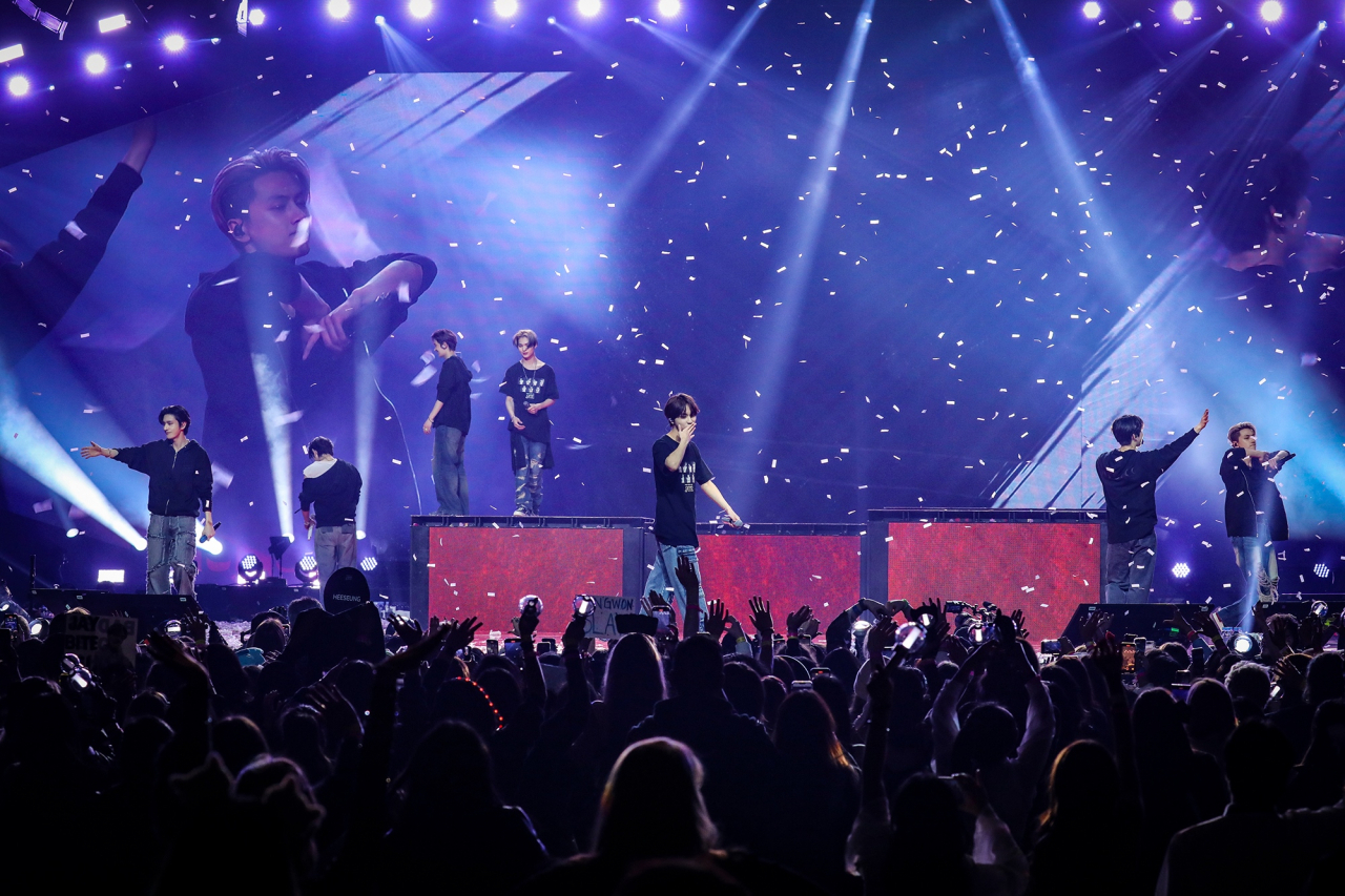 K-pop band Enhypen holds a concert off its second world tour, "Fate," in Chicago, on Sunday. (Belift Lab)