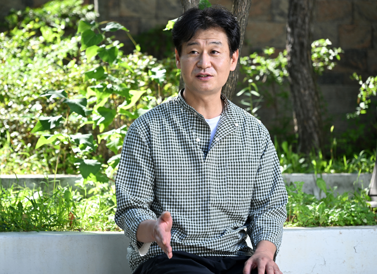 배우 박혁권이 7일 서울 종로구의 한 카페에서 헤럴드경제와 인터뷰를 갖고 있다. 임세준 기자