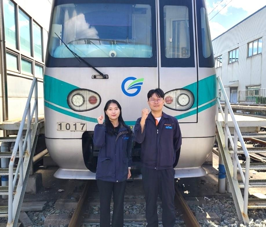 김민지·양동석 기관사[광주교통공사 제공]