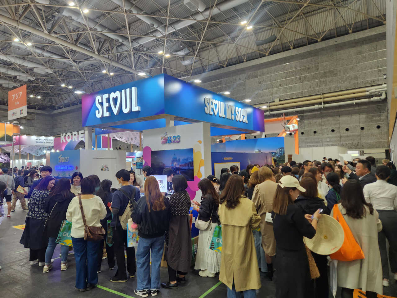 인산인해 서울홍보관 in 오사카