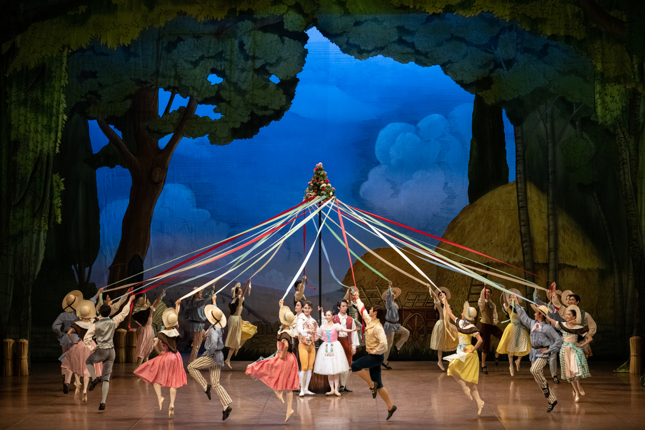 "La Fille Mal Gardee" (Korean National Ballet)