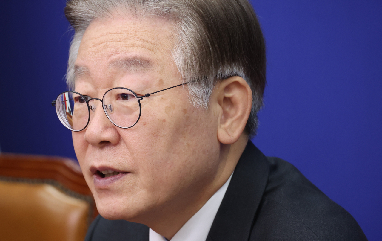 이재명 더불어민주당 대표가 6일 국회에서 열린 최고위원회의에서 발언을 하고 있다. [연합]