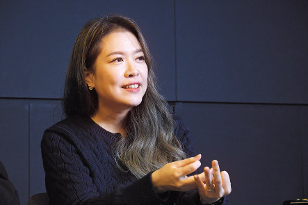 가수 박새별이 인공지능(AI) 노래 탄생 배경에 대해 말하고 있다.