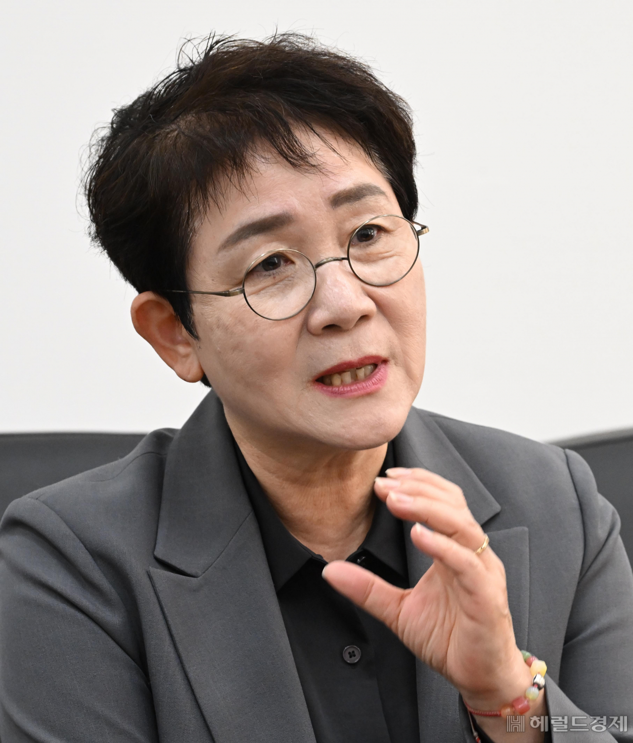 박정현 더불어민주당 최고위원이 7일 오후 서울 여의도 국회에서 헤럴드경제와 인터뷰를 하고 있다. 이상섭 기자