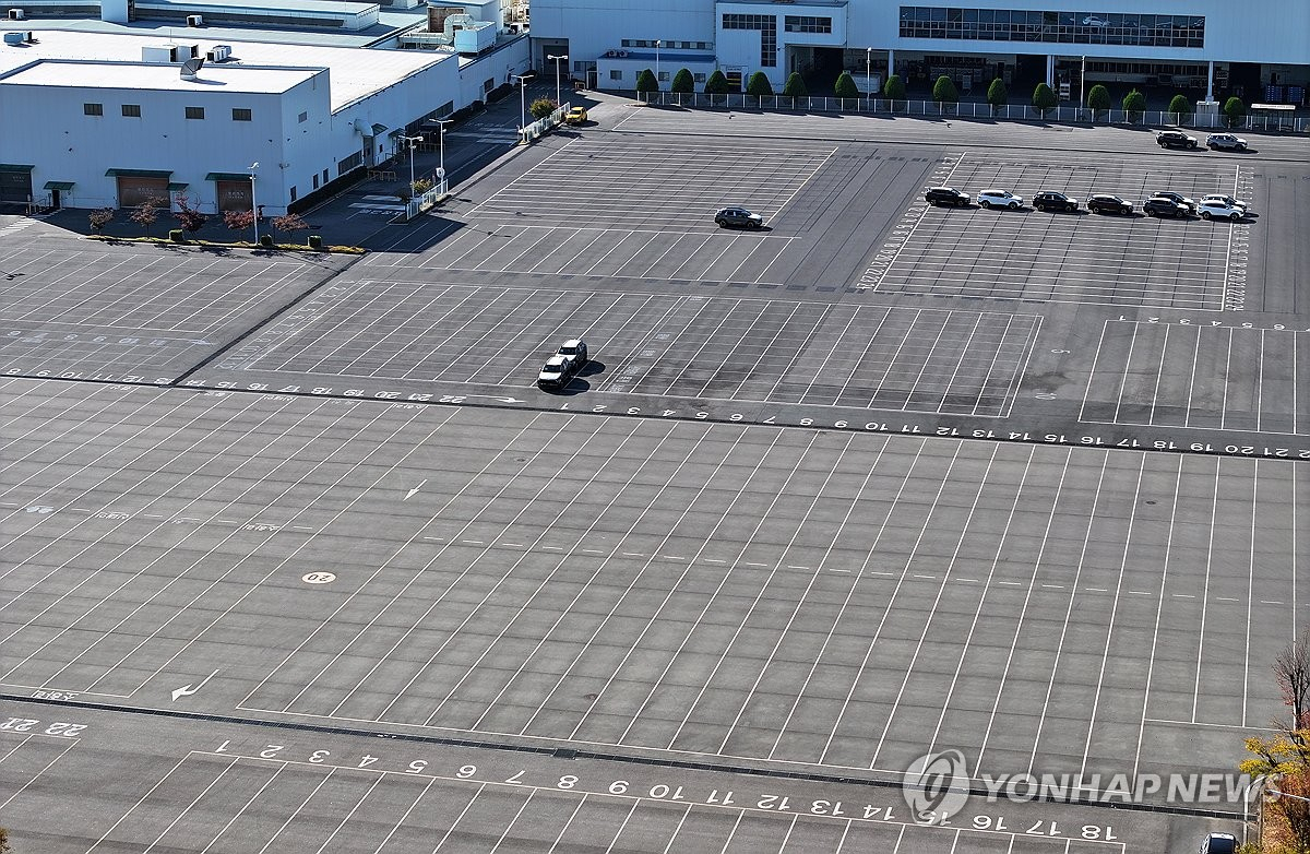 ‘하루 2000대 생산차질’ 기아광주공장 사흘째 가동중단