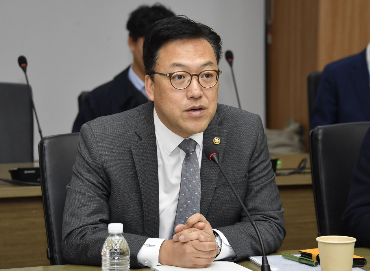 김병환 기획재정부 차관이 9일 서울 영등포구 한국수출입은행에서 열린 '제1차 물가관계차관회의'를 주재, 모두발언을 하고 있다. [연합]