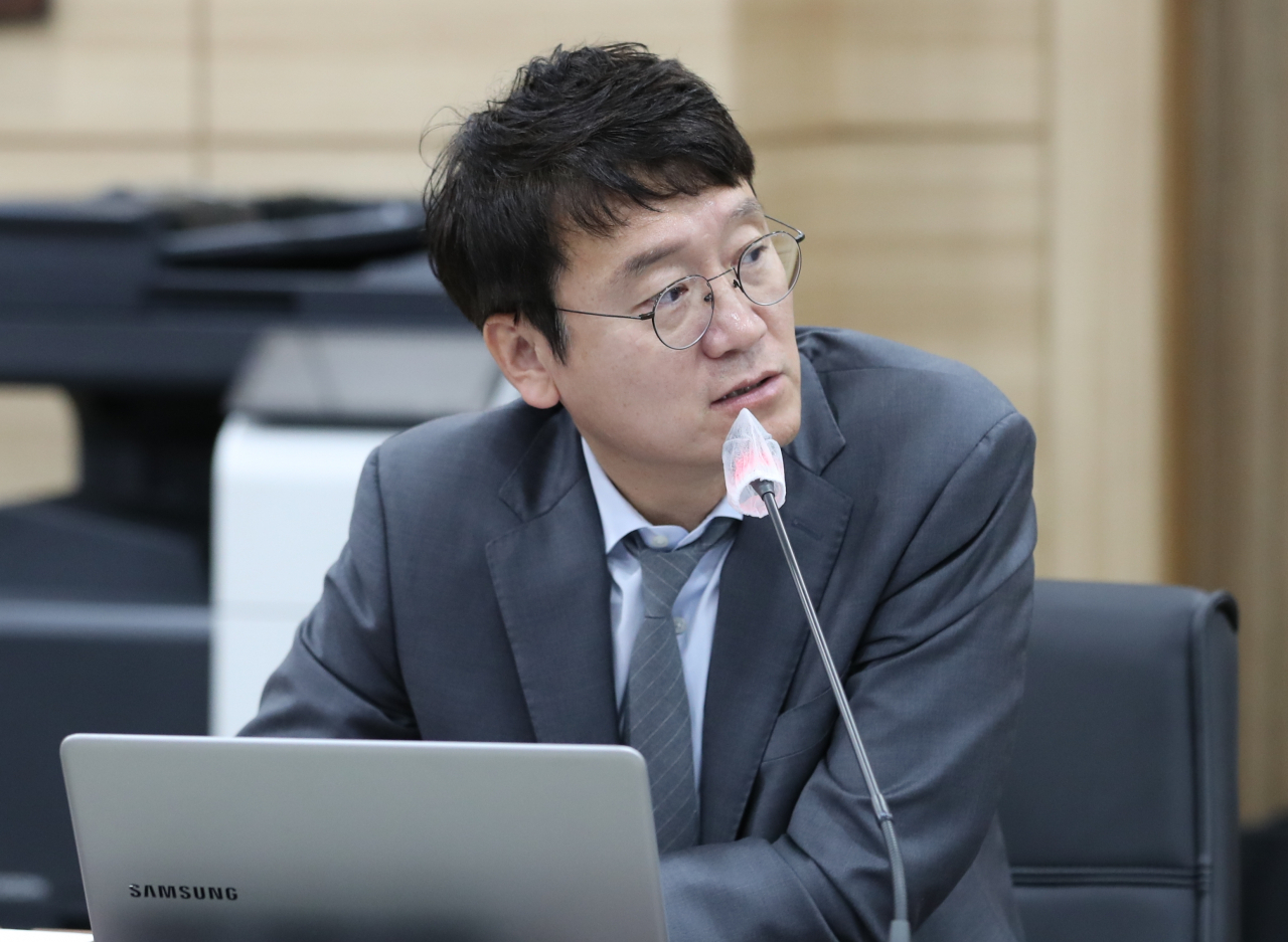 국회 행정안전위원회 충남경찰청에 대한 국정감사에서 김웅 국민의힘 의원이 질의하고 있다. [연합]
