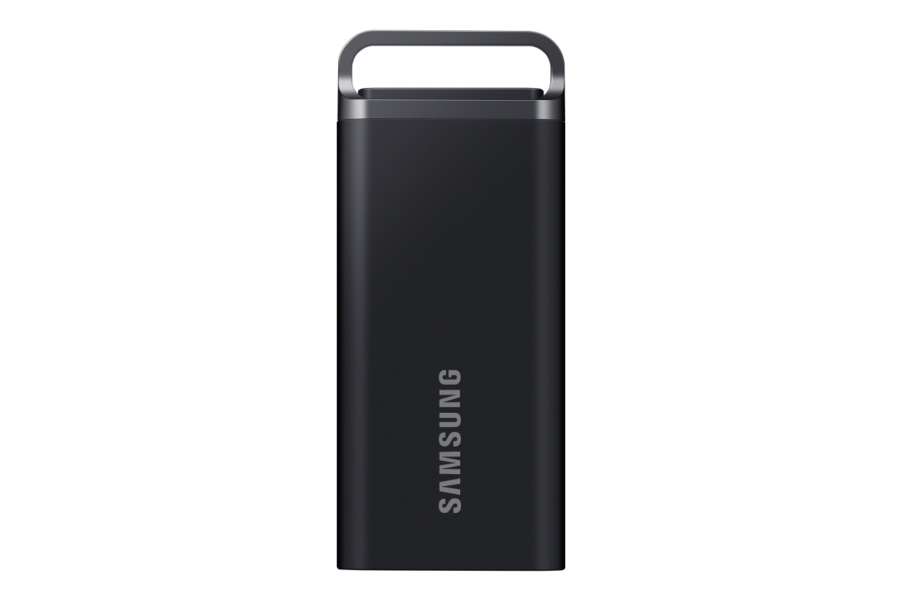 삼성전자가 선보인 업계 최대 8TB 용량 포터블 SSD 신제품 T5 EVO. [삼성전자 제공]