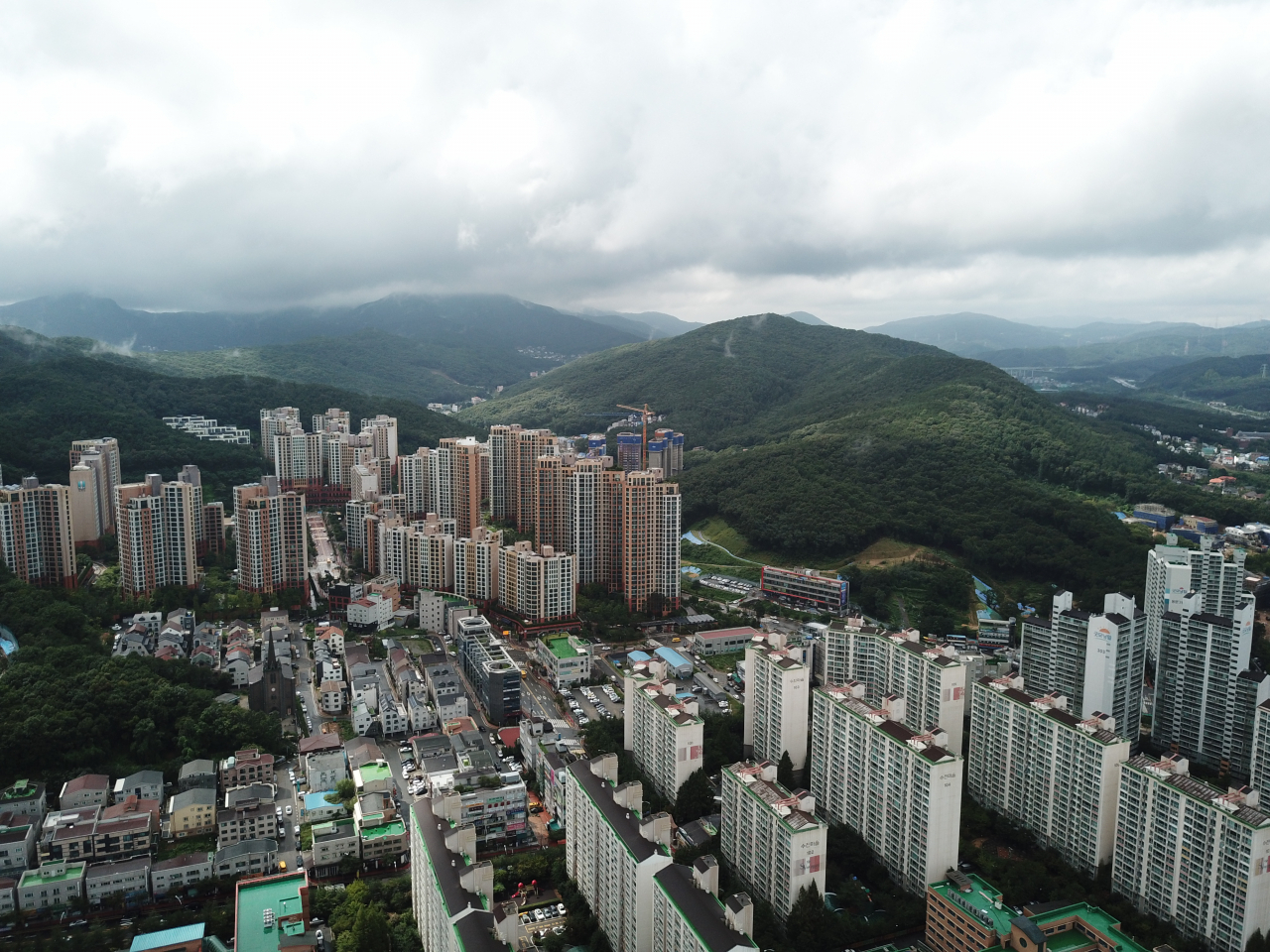 구리·용인 등 전국 노른자위에 8만가구 쏟아진다…공급 부족 우려 덜었다 [부동산360]