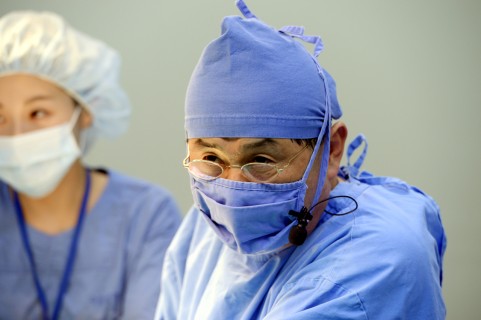 In 2005, science world’s biggest scandal unravels in Seoul