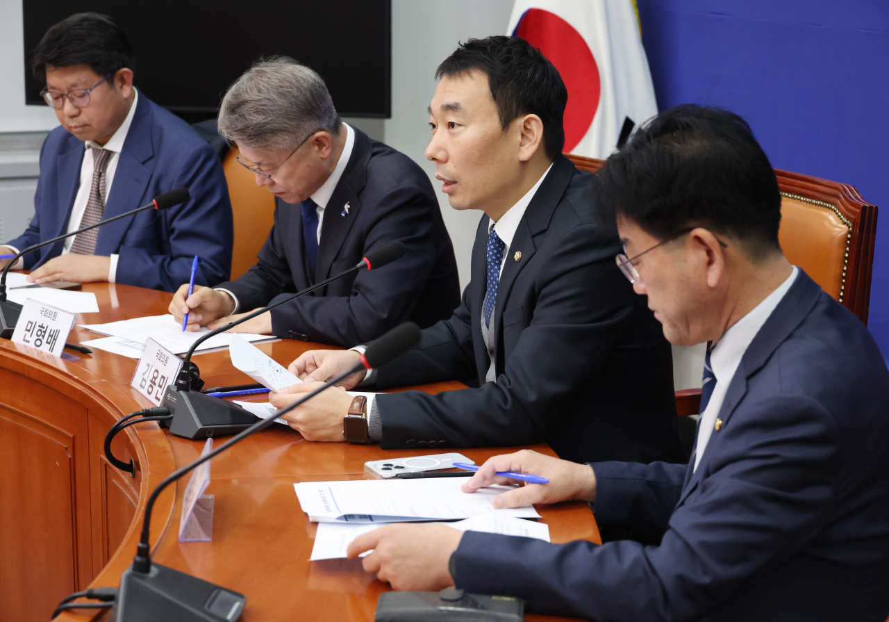 16일 국회에서 열린 더불어민주당 범죄검사대응 TF 전체회의에서 김용민 의원이 발언하고 있다.[연합]