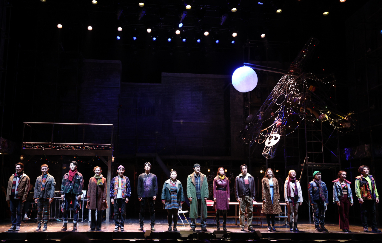 The cast performs "Seasons of Love" from the latest run of the musical "Rent," during a press conference at Coex Artium in Gangnam-gu, Seoul, Nov. 15. (Yonhap)