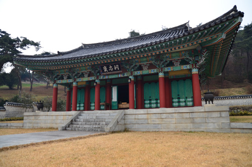 광주 남구는 조선의 선비 고경명 등 역사적 인물을 다수 배출했다. 포충사는 고경명을 기리는 사당이다.