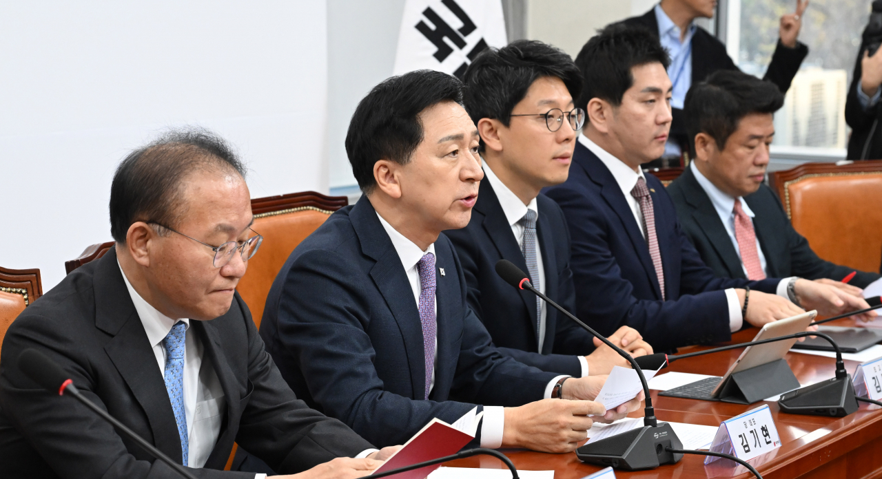 김기현 국민의힘 대표가 지난 9일 오전 서울 여의도 국회에서 열린 최고위원회의에 참석해 모두발언을 하고 있다. 이상섭 기자