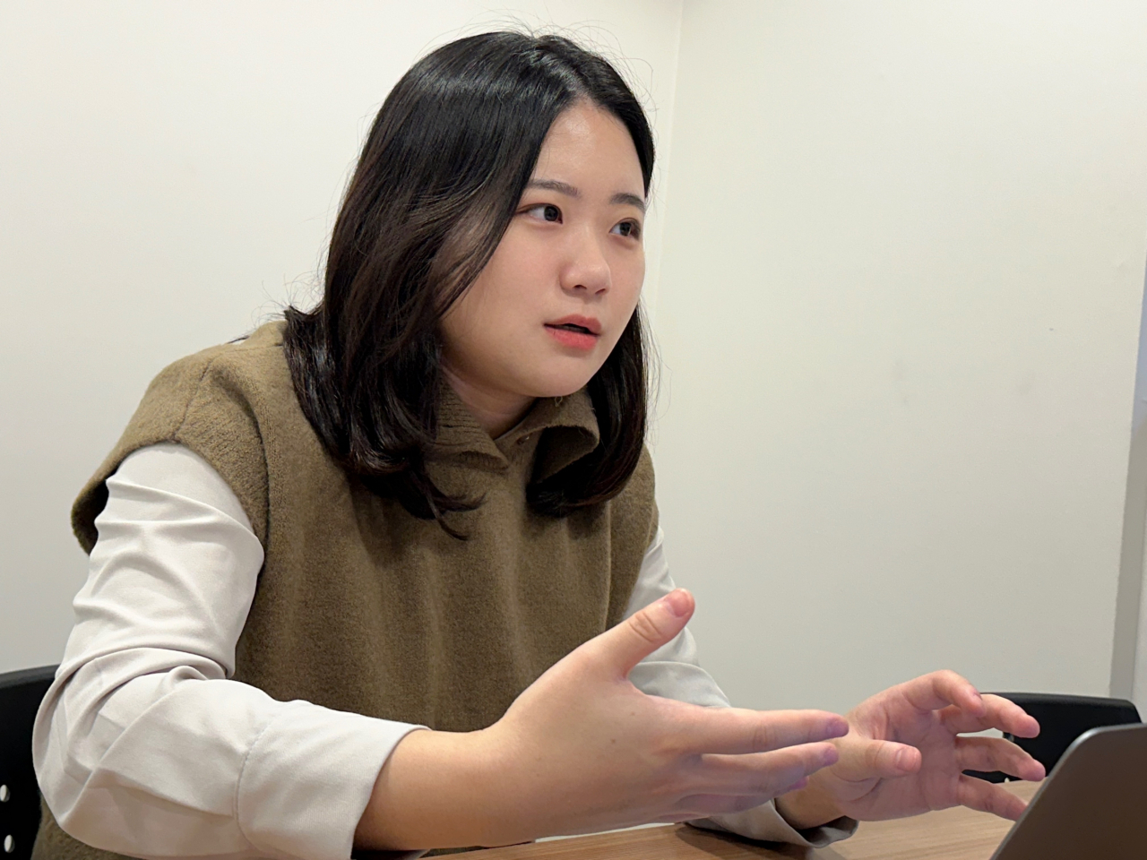 박지현 전 더불어민주당 공동 비상대책위원장이 23일 서울 신촌의 한 카페에서 헤럴드경제와 인터뷰하고 있다. 양근혁 기자