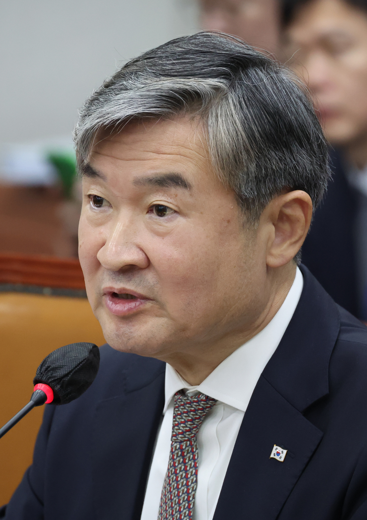 조태용 국가안보실장이 국회에서 열린 운영위원회 국정감사에서 의원 질의에 답하고 있다. [연합]