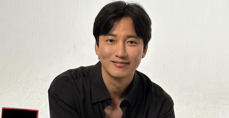 배우 김남길