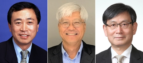 왼쪽부터 안병덕 ㈜코오롱 지원부문 대표이사 부회장, 한성수 코오롱인더스트리 미래기술원장 사장, 신상호 코오롱그룹 CEM본부 사장 [코오롱 제공]