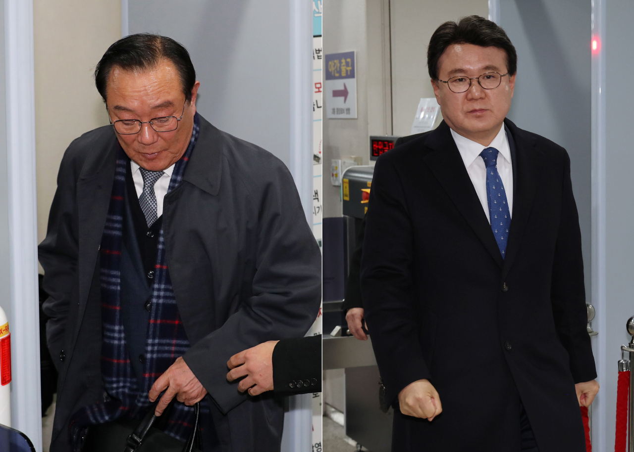 문재인 정부 청와대의 '울산시장 선거 개입 의혹'으로 기소된 송철호 전 울산시장과 더불어민주당 황운하 의원이 29일 오후 서울 서초구 서울중앙지법에서 열린 선고공판을 마친 뒤 법정을 나서고 있다. 서울중앙지법 형사합의21-3부(김미경 허경무 김정곤 부장판사)는 이날 선고공판에서 공직선거법 위반 혐의로 기소된 송 전 시장에게 징역 3년, 이른바 '하명 수사'에 나선 혐의로 기소된 황 의원에게도 총 3년을 선고했다. [연합]