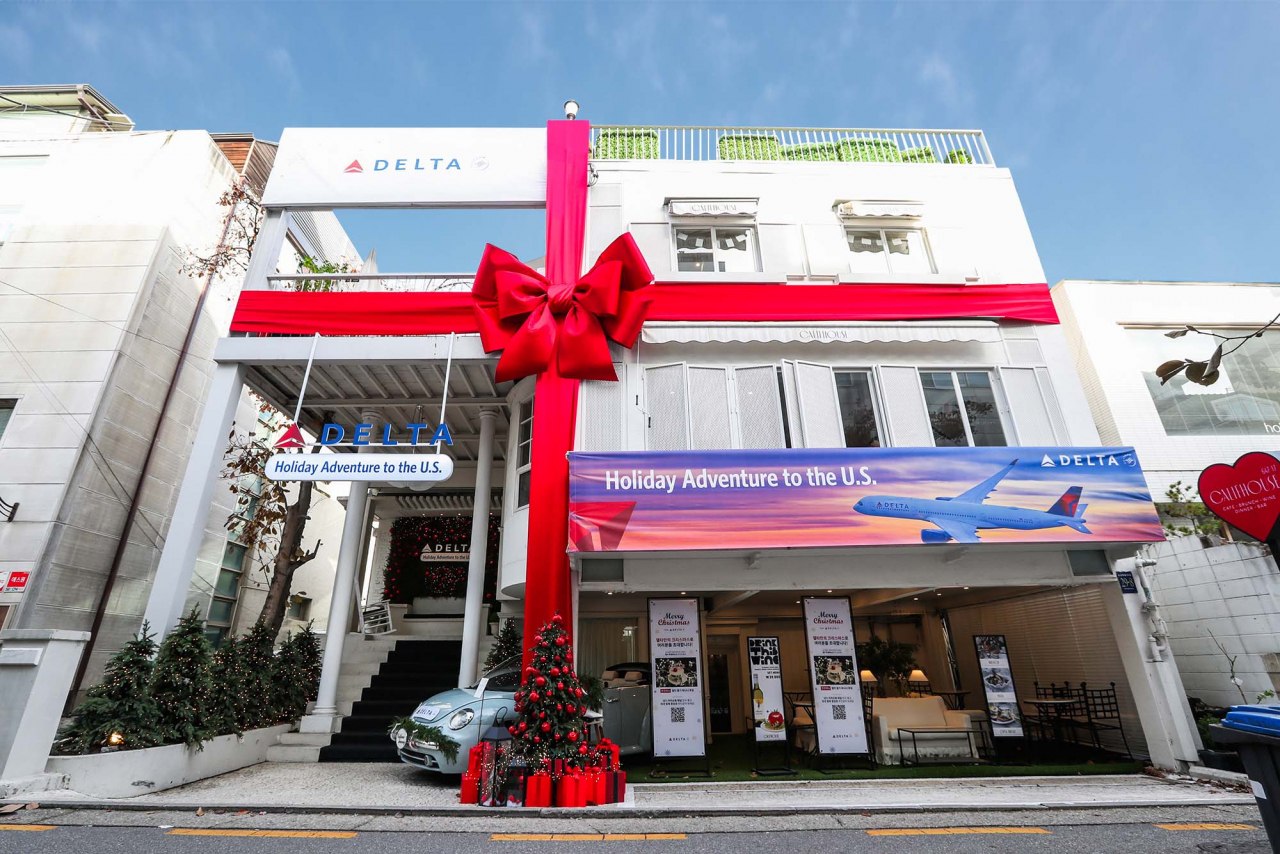 오는 10일 까지 다양한 여행 콘텐츠를 접할수 있는 델타항공 서울 압구정동 팝업