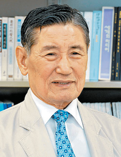 남시욱 화정평화재단 이사장