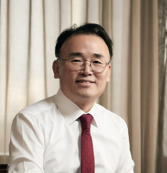 4일자로 퇴임한 권익범 이디야 대표이사 [이디야커피 제공]